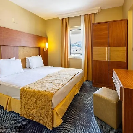 Club Cettia Aparthotel